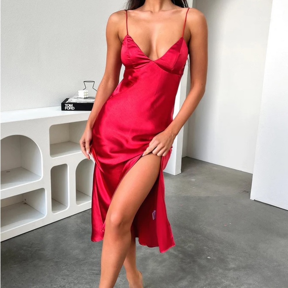 That’s so fetch Jennifer dress - size 2 - worn once